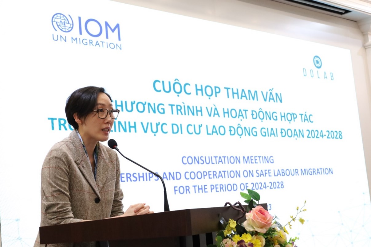 Ms Mihyung Park, Chief of Mission of IOM Viet Nam, delivered her opening remark at the consultation workshop on 14 April, 2023. 